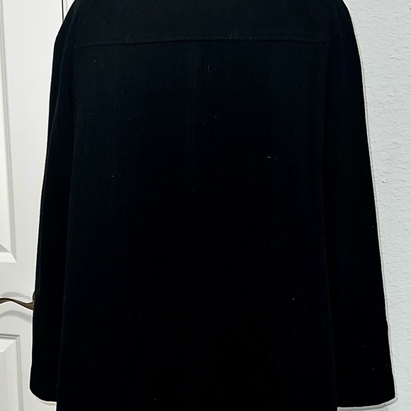 Preston & York Womens
Wool Mid-Length Peacoat
Black Size 14 - Picture 2 of 6